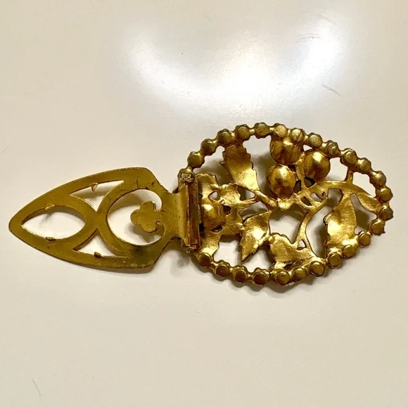 Vintage 1930s–40s Pearl & Rhinestone Floral Gold Tone Scarf Clip / Pin / Brooch